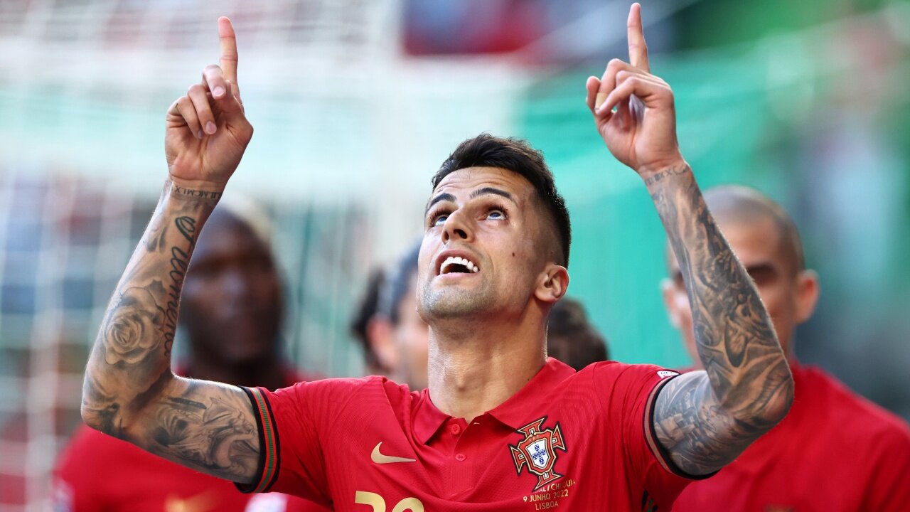 portugal-v-luxembourg-euro-2024-tips-visitors-to-get-burnt-in-the-algarve